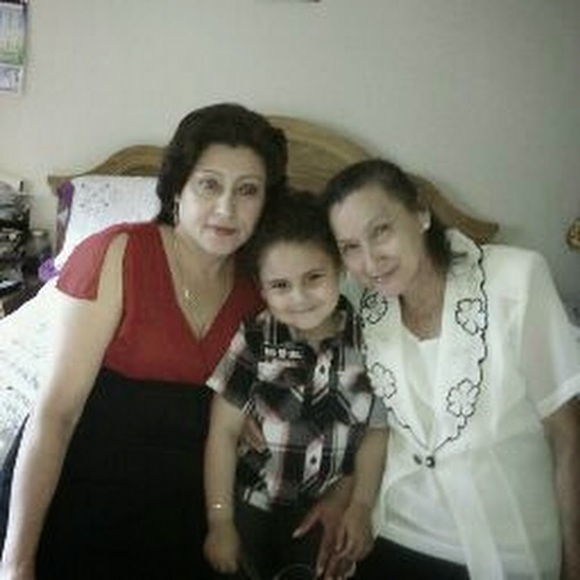 Meet your Posher, Carmen - Picture 1 of 1